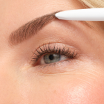 JI PureBrow Shaping Pencil Application
