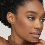 MatteBronzer ModelBeauty PDP 03